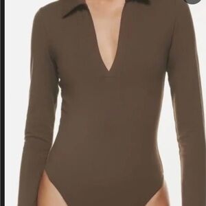 Aritzia Babaton Contour Brown Long Sleeve Bodysuit